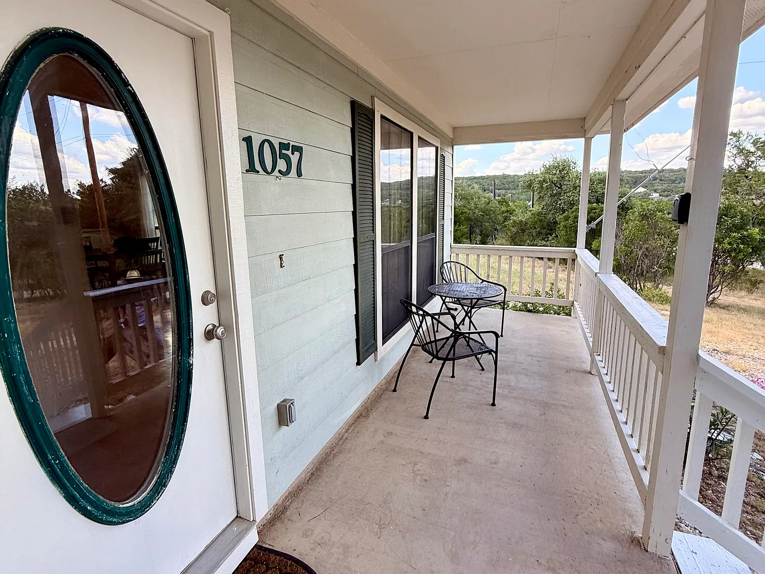 2 bed, 1020 sqft, $1,500 — Photo 2