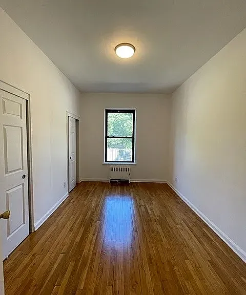 140 Claremont Ave #4J — Photo 3