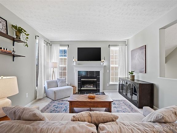5th image of 9759 Cobblewood Ct