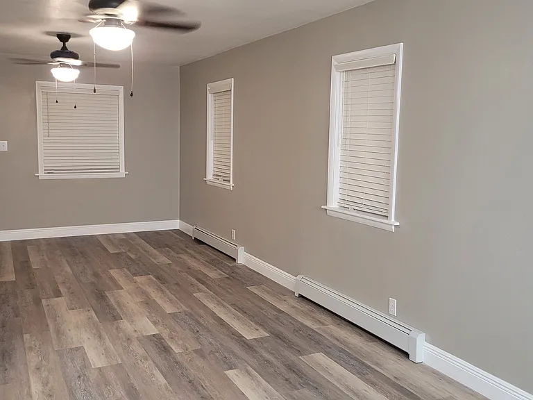 808 E 4th St #808 — Photo 15