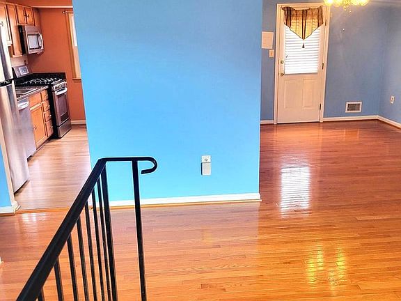 3rd image of 11603 Butlers Branch Rd