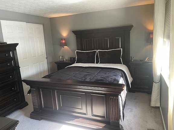 3rd image of 4905 Alvernovalley Cincinnati