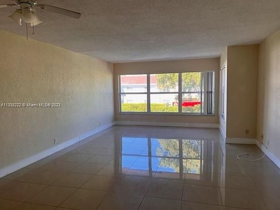 4th image of 760 SE 2nd Ave APT G206