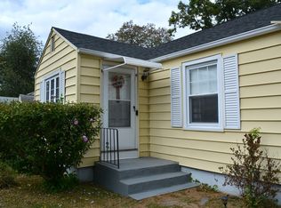 44 Brookside Cir, Springfield, MA 01129