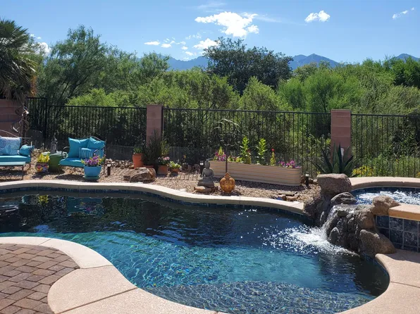 11710 N Peaceful Night Rd, Tucson, AZ 85737