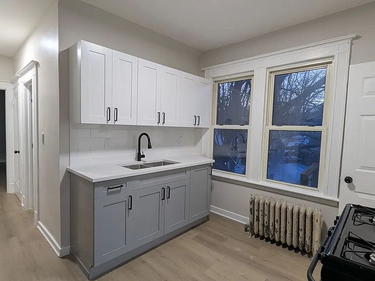 71 Fleming St #2 — Photo 8