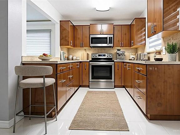 4th image of 3308 San Fabian St