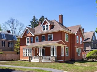 970 Beacon St, Newton, MA 02459
