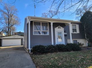 1371 Davine Dr, Glendale Heights, IL 60139