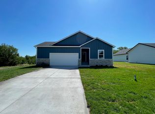 1310 E Skyview Dr, El Dorado, KS 67042