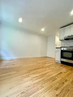 Rented by Corcoran | media 3