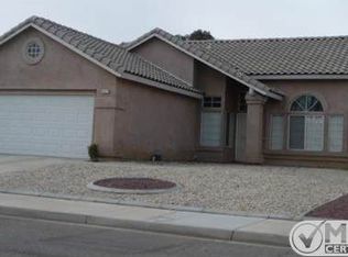 14171 Roan Rd, Victorville, CA 92394