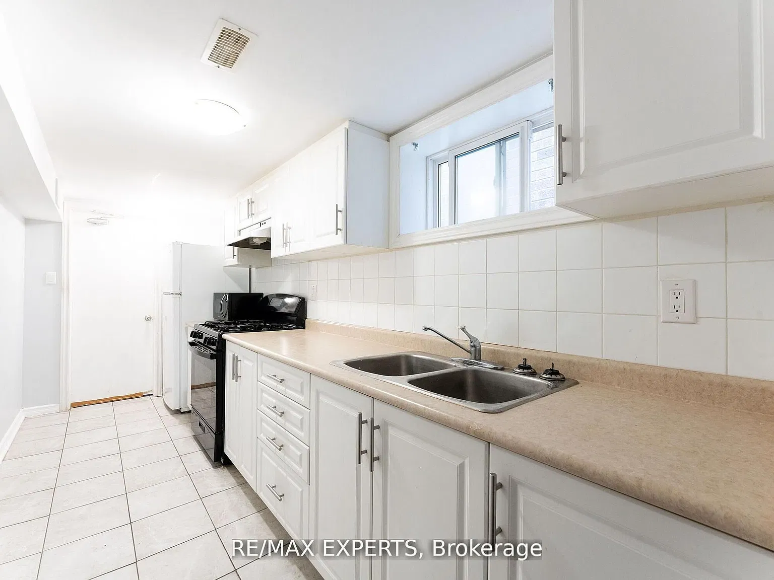 2 bed, $1,750 — Photo 2