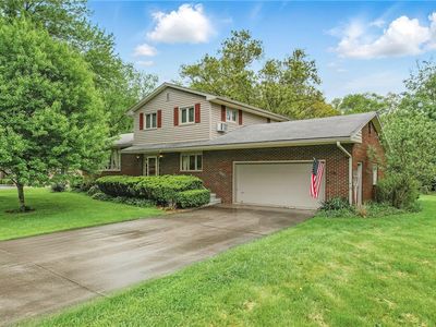 1807 Memorial Dr, Farrell, PA, 16121