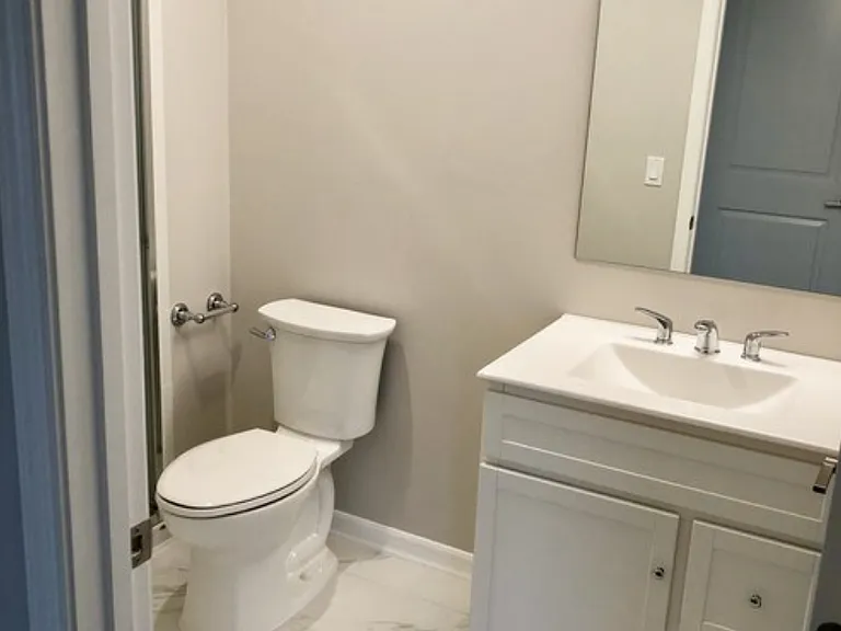 40 Jones St #201 — Photo 8