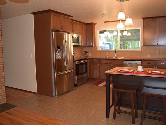 2nd image of 5009 186th Pl SW