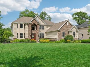 3180 Stone Wheel Run St, Avon, OH 44011