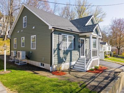 51 Willard St, Lowell, MA, 01850