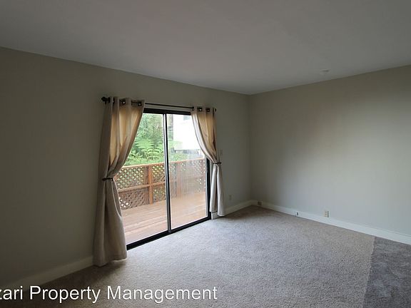3rd image of 753-A Guerrero St