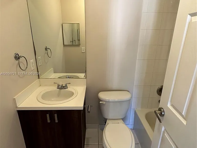2336 SE 24th Ave #2336 — Photo 12