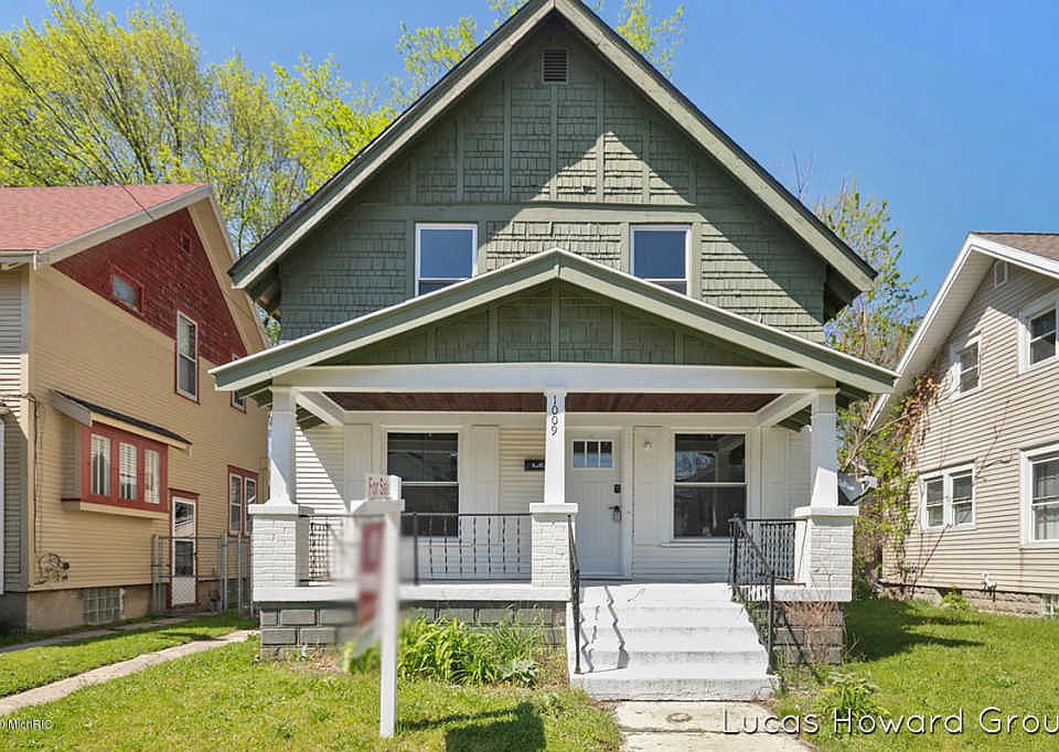1st image of 1009 Hancock St SE
