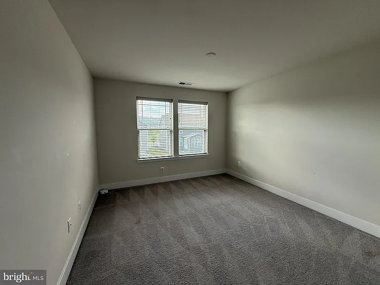 1407 Pinkerton St — Photo 13