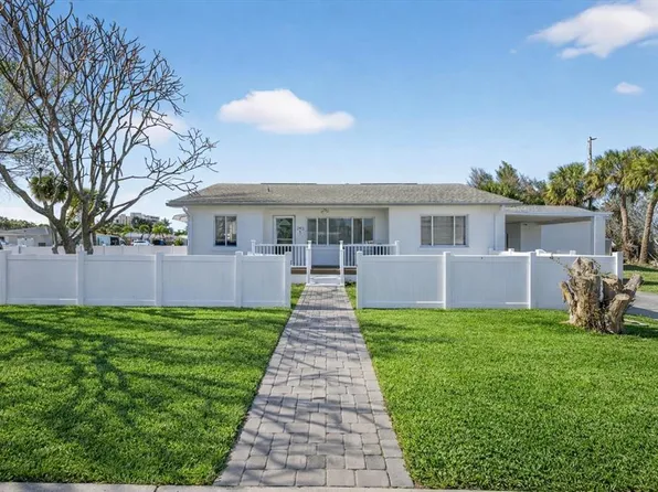 292 42nd Ave, Saint Pete Beach, FL 33706