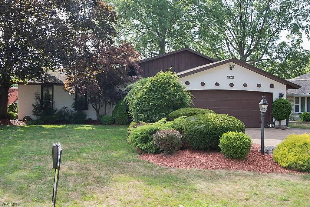 4408 Hickory Hill Ave photo 1