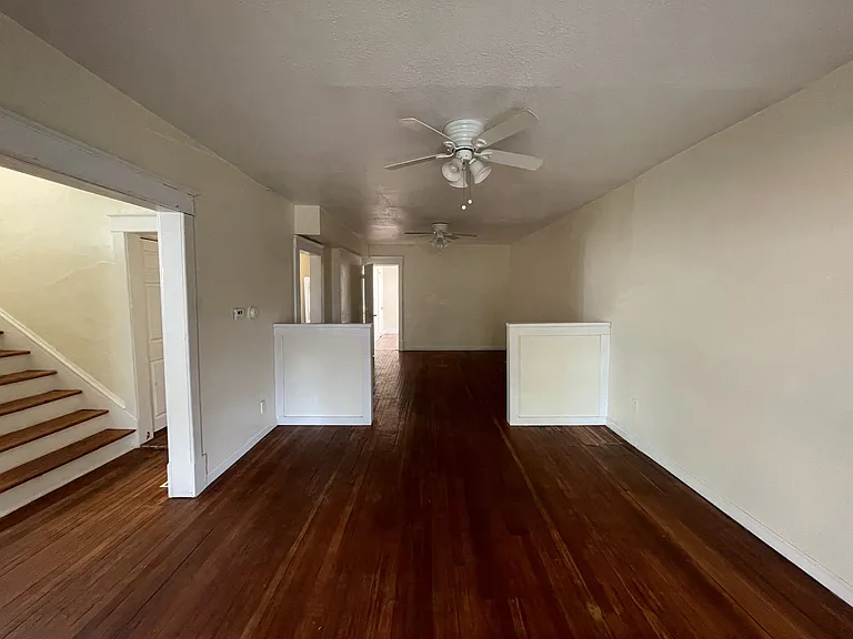 4415 Forest Ave — Photo 6
