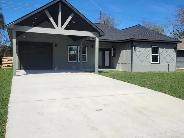 5807 Doulton Dr, Houston, TX 77033