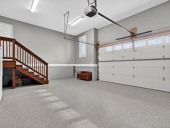 53rd image of 933 John Henry Lewis Rd