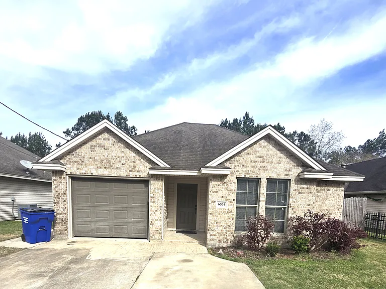 6534 Westwood Village Dr — Photo 1