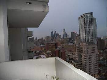 5th image of 604-36 S Washington Sq #3012