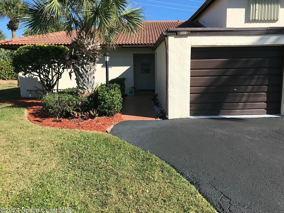 3261 Beach View Way
