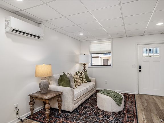 4th image of 1212 12th St APT 35