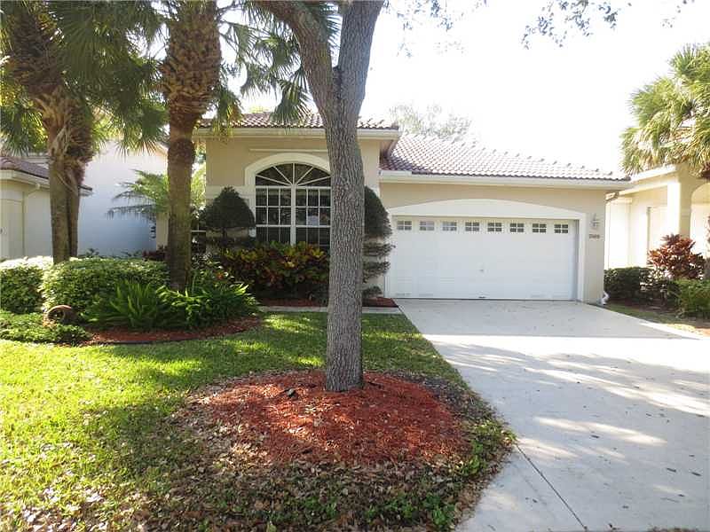 1st image of 7669 NW 71st Way