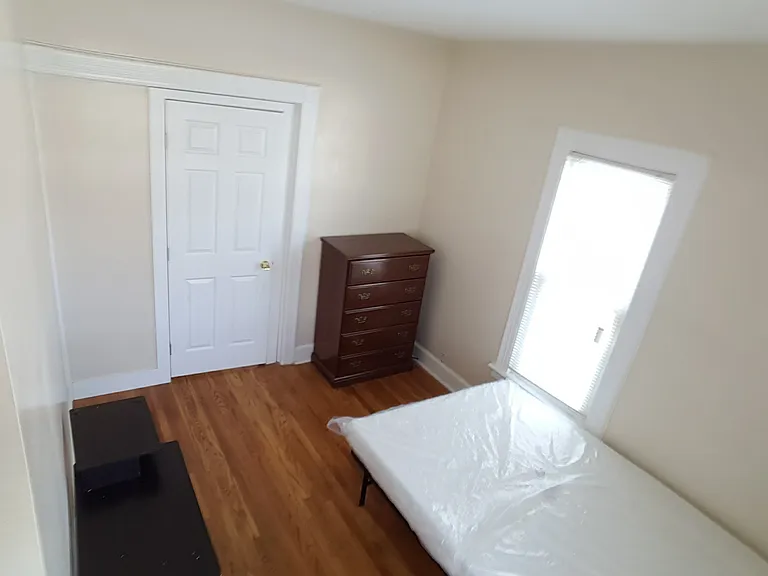 90 Conklin Ave #4 — Photo 8