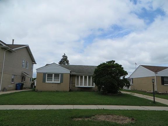 5th image of 1312 Earl Ave