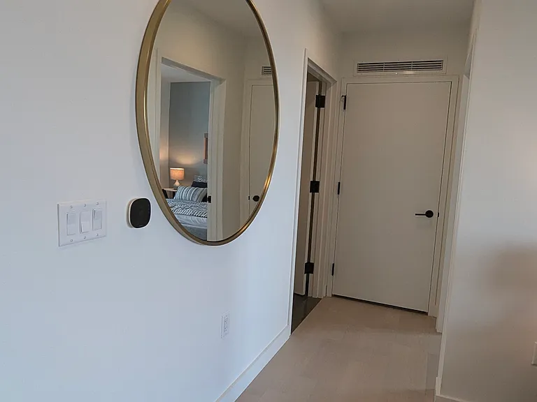 75 River Dr N #907 — Photo 8
