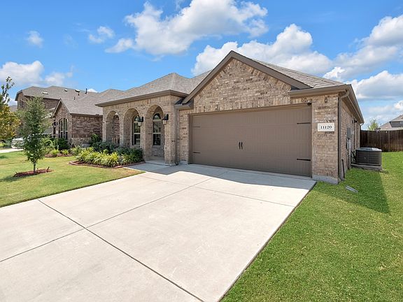 3rd image of 11120 Ranchera Dr