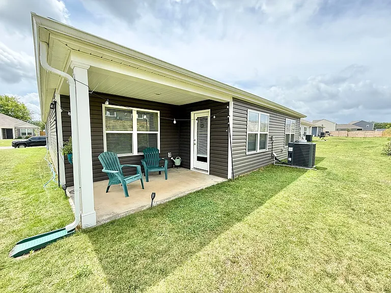 117 Crescent Cir — Photo 3