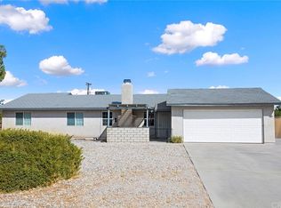 12667 Kewanna Rd, Apple Valley, CA 92308