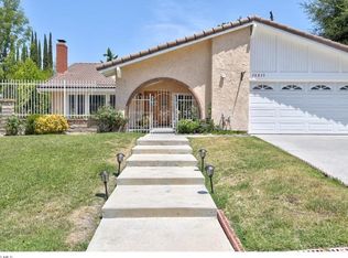 28839 Calabria Dr, Agoura Hills, CA 91301