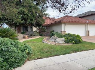 2503 Grapewood Way, Madera, CA 93637
