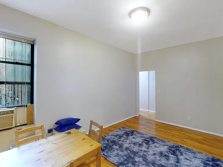 180 Claremont Ave #4 — Photo 3