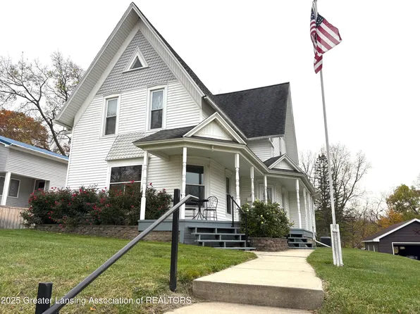 350 Looking Glass Ave, Portland, MI 48875