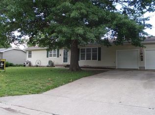 1036 S Elm St, Ottawa, KS 66067