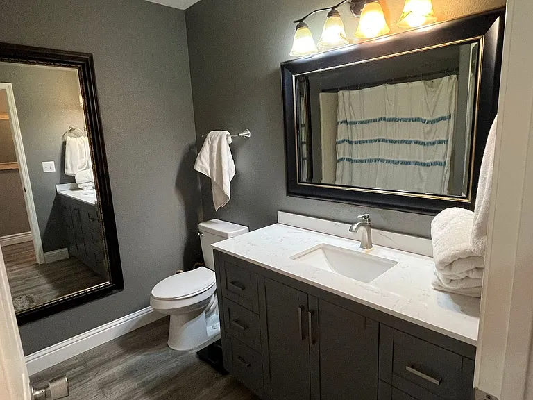8957 Knobhill Cir — Photo 16