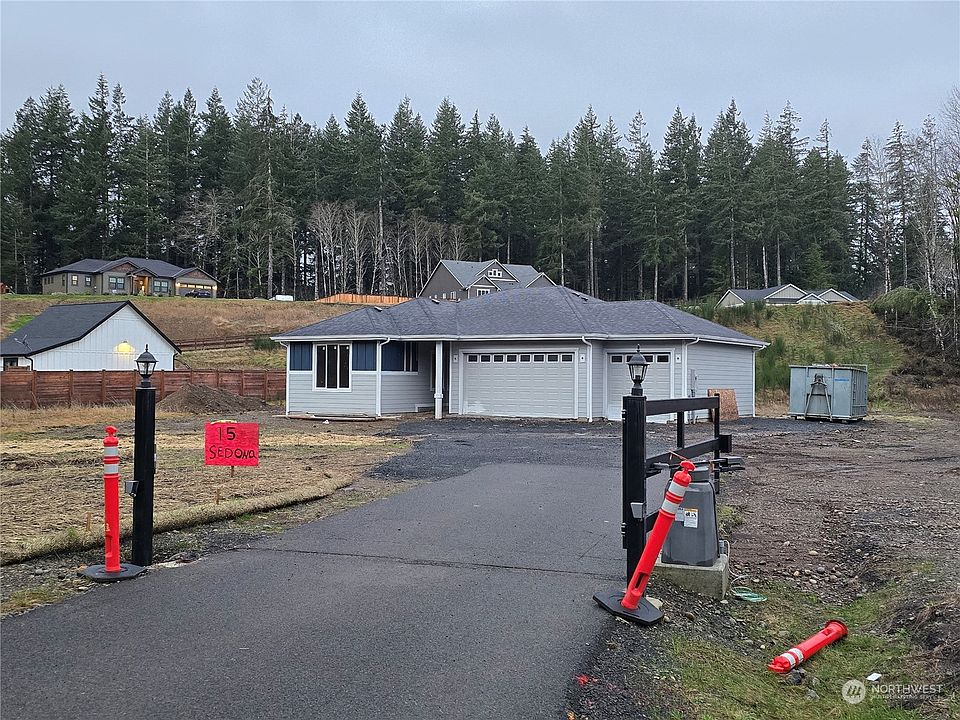 2nd image of 15 Sedona Lane