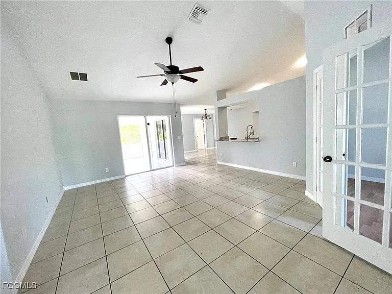 3405 Hanna Ave N — Photo 9